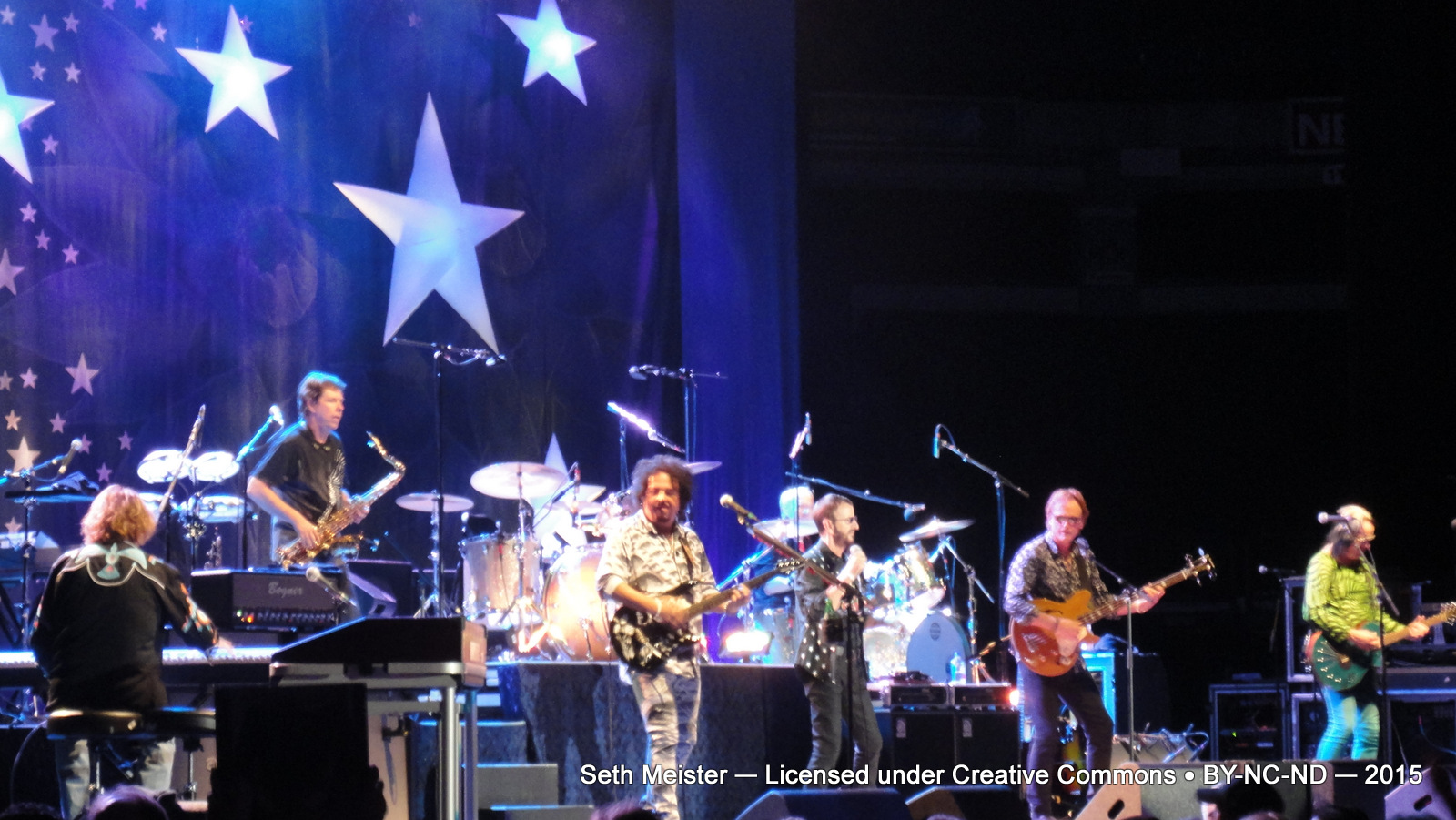 RingoStarrAndHisAllStarrBand2015-10-10SouthOkanaganEventsCentrePentictonCanada (17).jpg